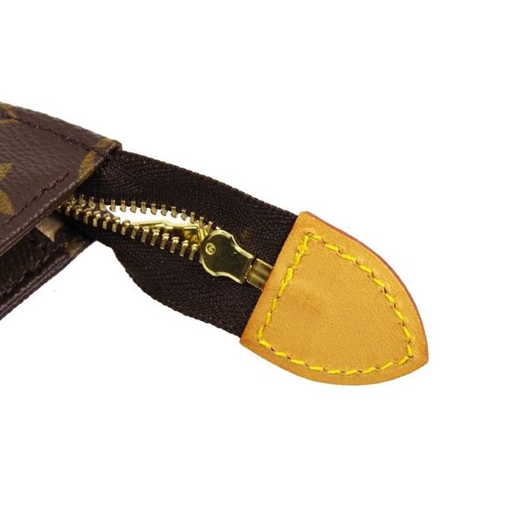 Louis Vuitton Monogram Poche Toilette 15 Cosmetic Pouch Bag - Picture 7 of 9